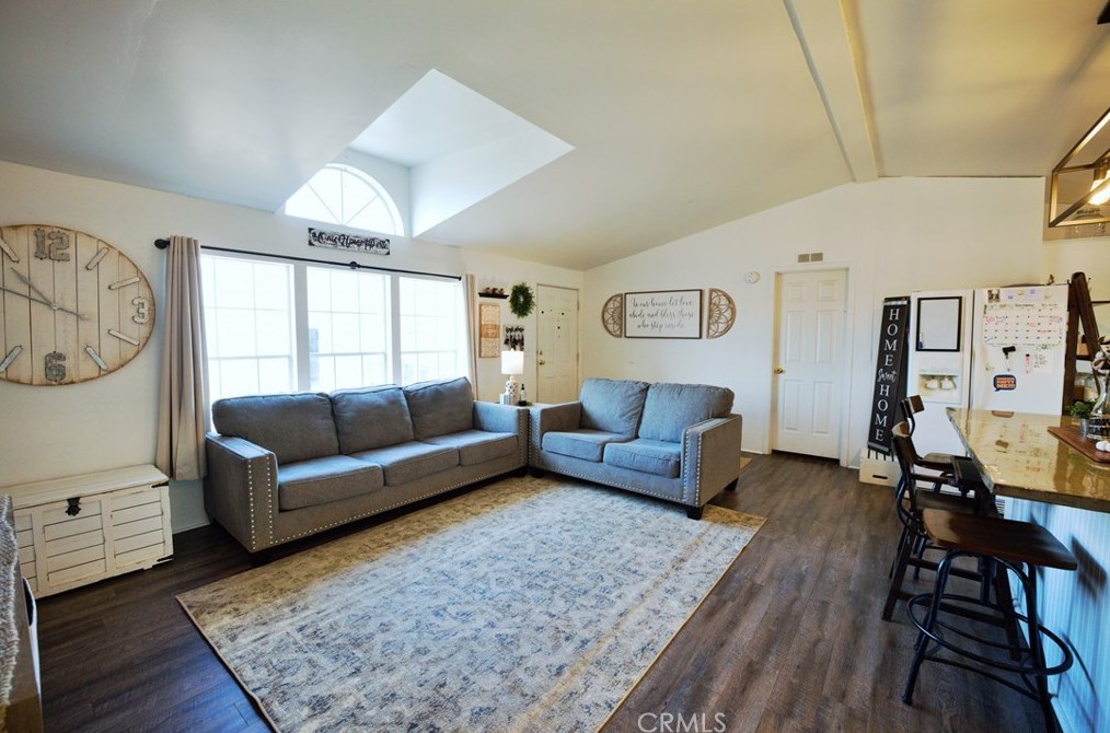 13245 Nevada Rd, Phelan CA  92371 exterior