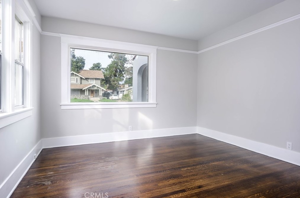 412 Columbia Ave, Pomona CA  91767-4026 exterior