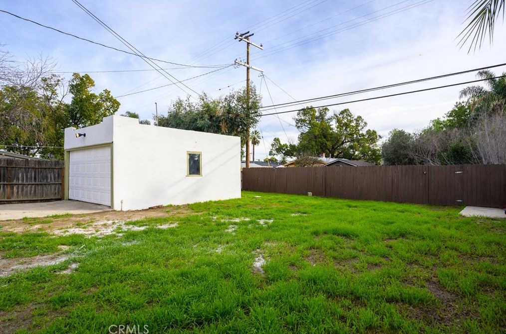 412 Columbia Ave, Pomona CA  91767-4026 exterior