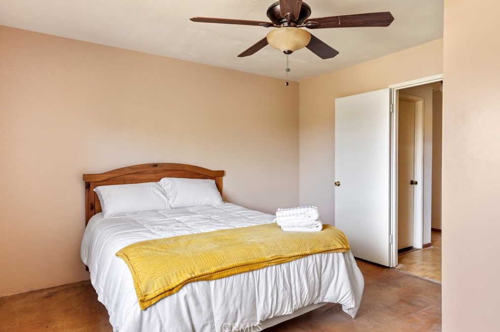 61854 Crest Circle Dr, Joshua Tree CA  92252-2654 exterior