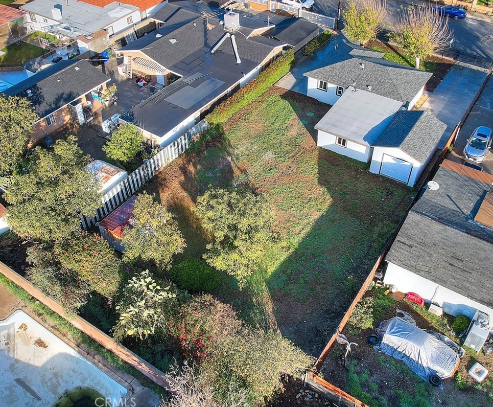 15253 Hibiscus Ave, Fontana CA  92335-4330 exterior