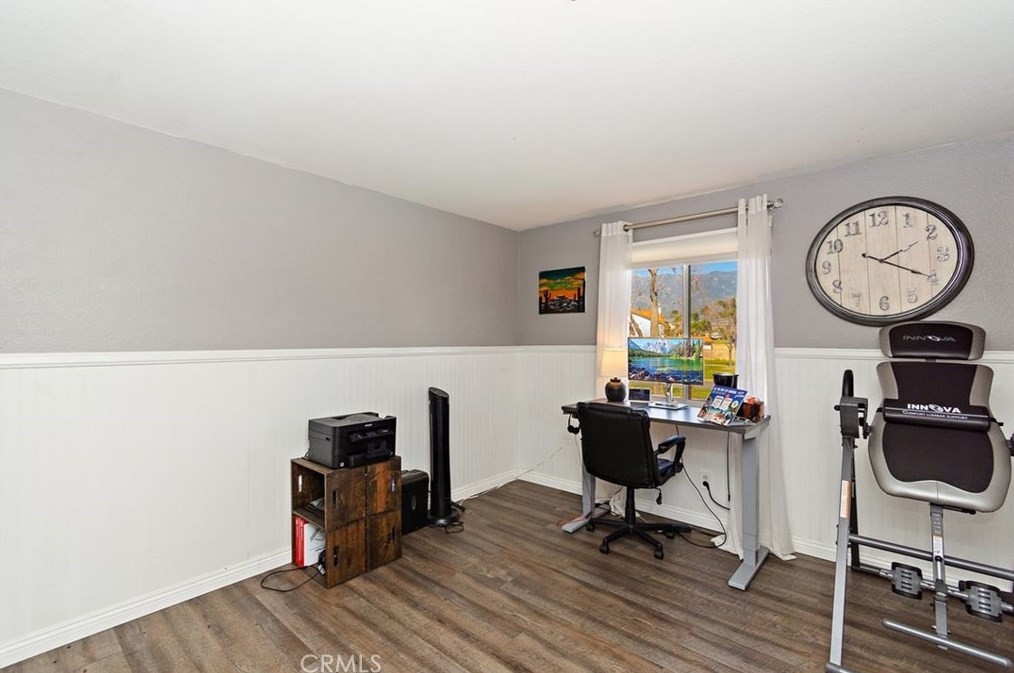 14342 Quail Ct, Fontana CA  92336-3629 exterior