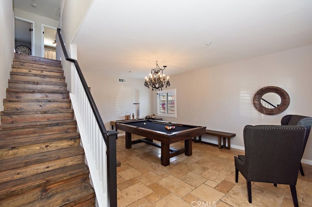 14342 Quail Ct, Fontana CA  92336-3629 exterior