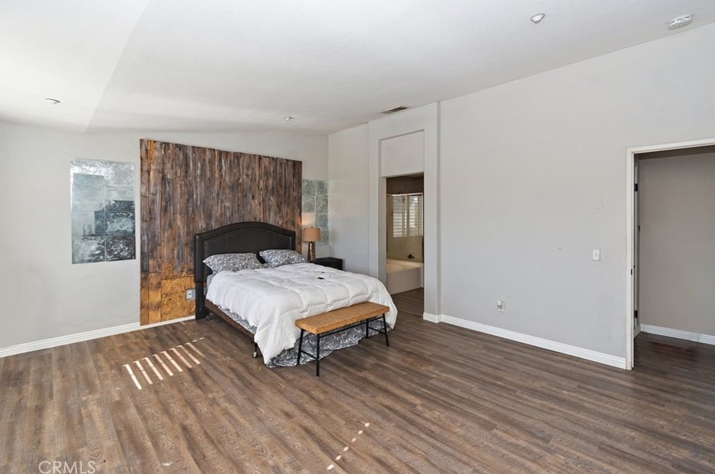 14342 Quail Ct, Fontana CA  92336-3629 exterior