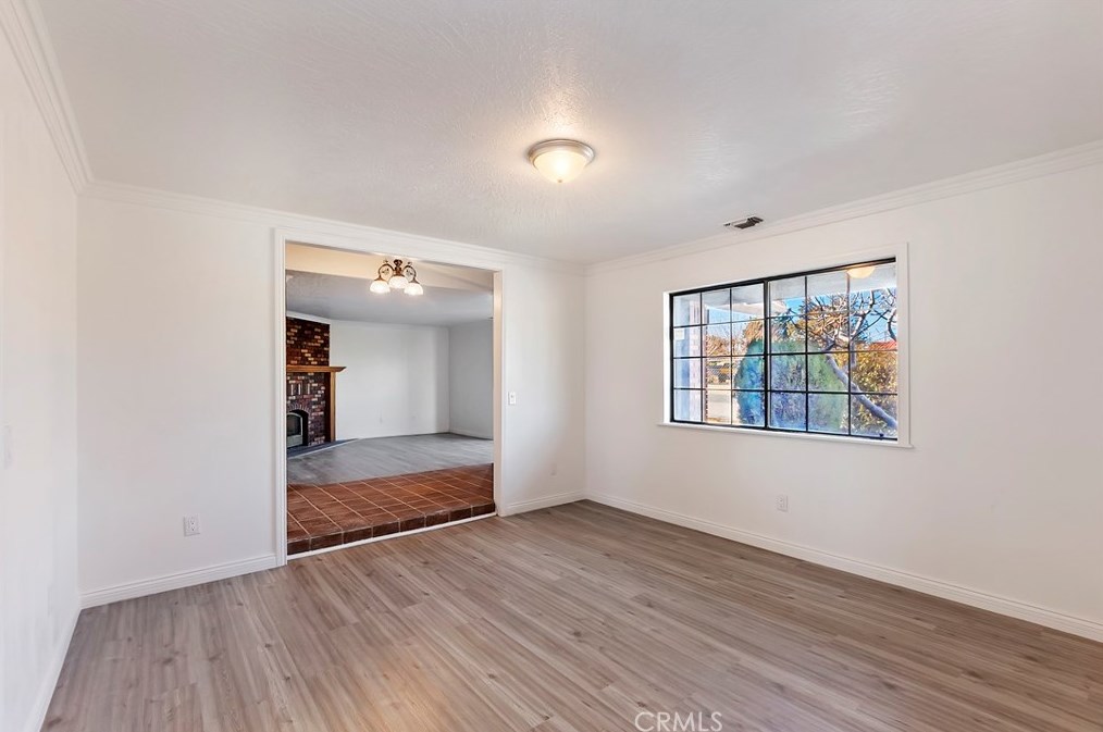 7765 Newhall Ave, Hesperia CA  92345-7019 exterior