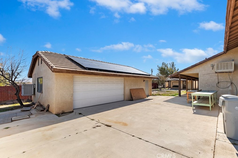 7765 Newhall Ave, Hesperia CA  92345-7019 exterior