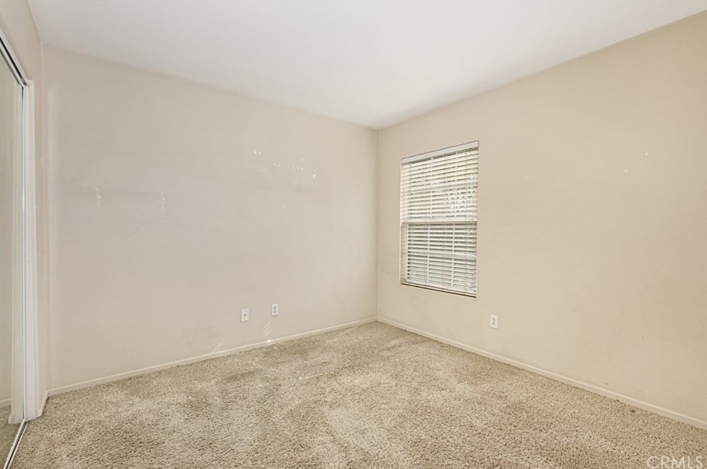 32488 Guevara Dr, Temecula CA  92592-2802 exterior