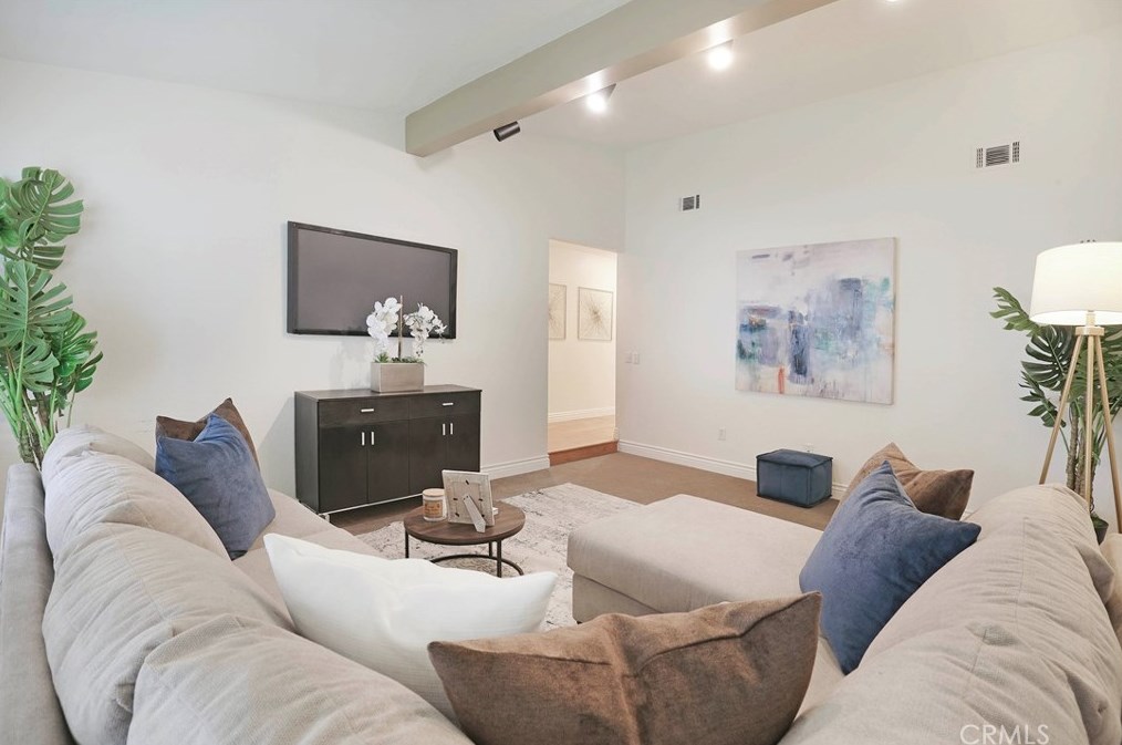 1410 Pueblo Ave, Redlands CA  92374-3853 exterior