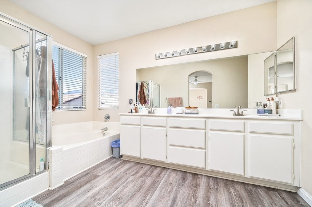 7364 Fieldrush Ct, Fontana CA  92336-3188 exterior