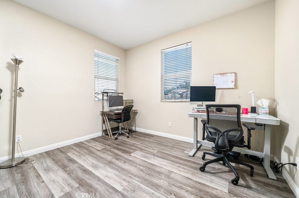 7364 Fieldrush Ct, Fontana CA  92336-3188 exterior