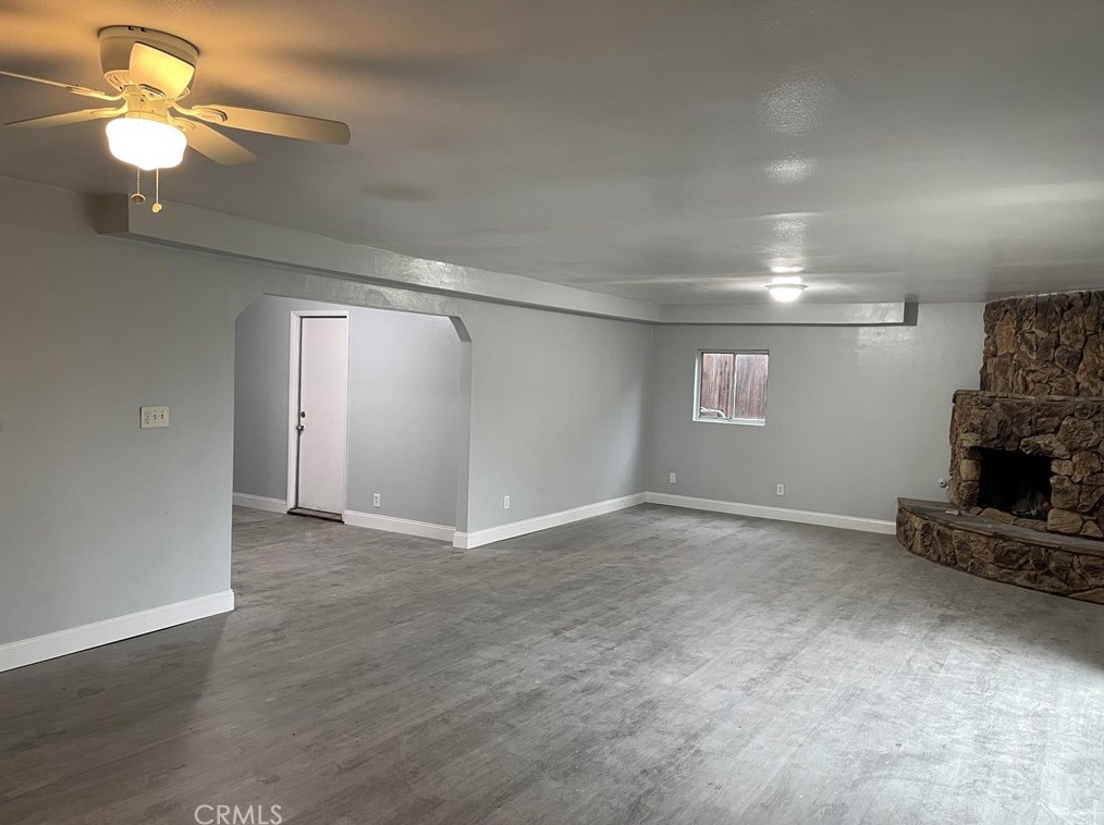 27095 Messina St, Highland CA  92346-3168 exterior