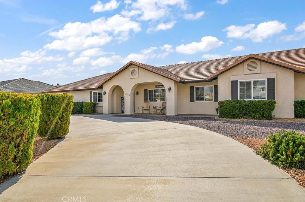 12876 Quail Vista Rd, Apple Valley CA  92308-5009 exterior