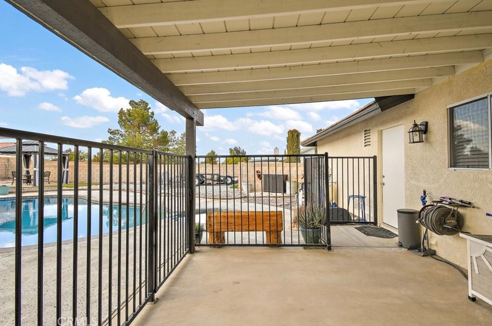 12876 Quail Vista Rd, Apple Valley CA  92308-5009 exterior