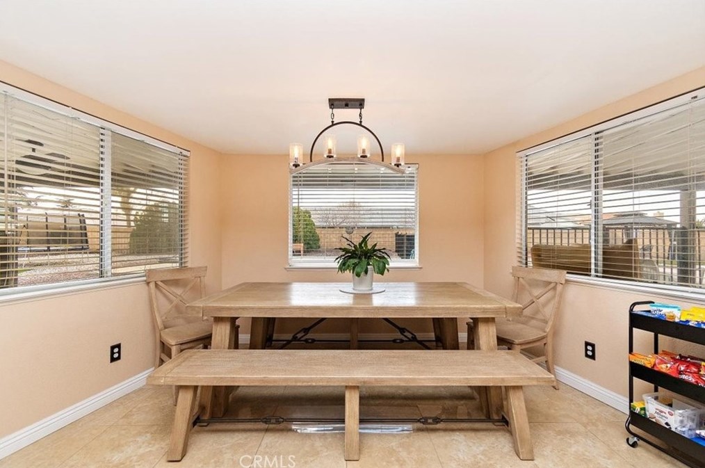 12876 Quail Vista Rd, Apple Valley CA  92308-5009 exterior