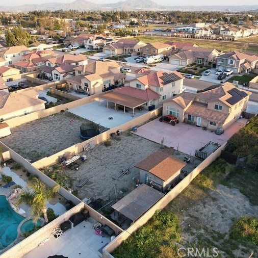 17534 Owen St, Fontana CA  92335-3619 exterior