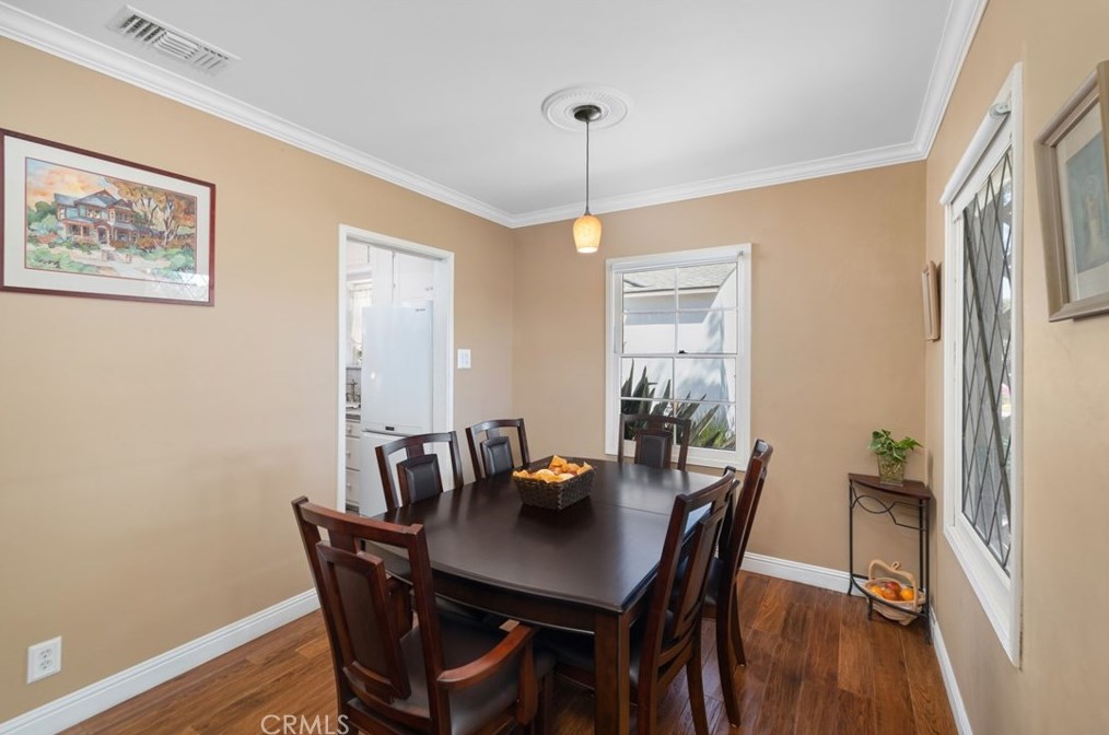 417 Green St, Claremont CA  91711-5031 exterior