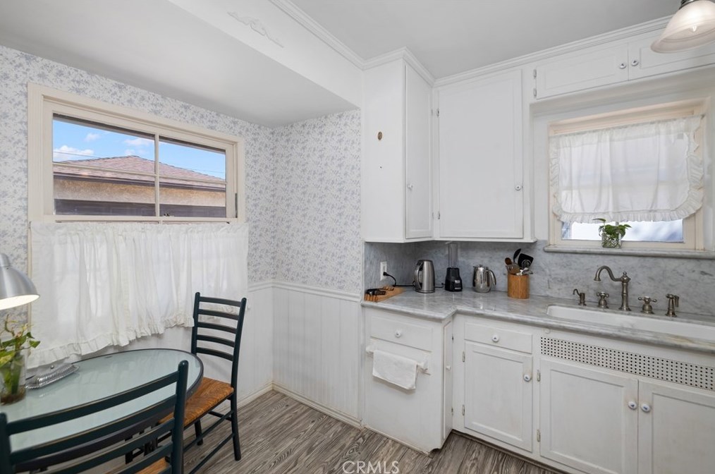 417 Green St, Claremont CA  91711-5031 exterior