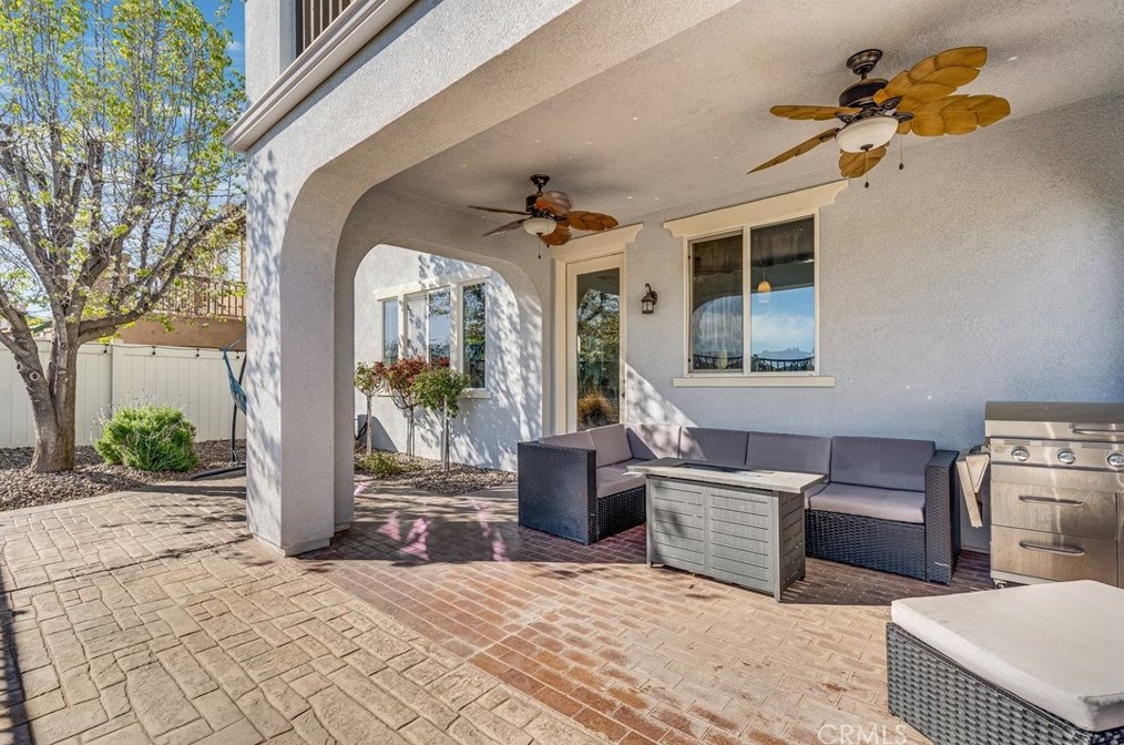 35535 Trevino Trl, Beaumont CA  92223-6203 exterior