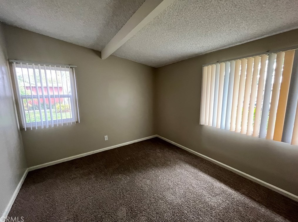 17969 Hatton St, Los Angeles CA  91335-2137 exterior