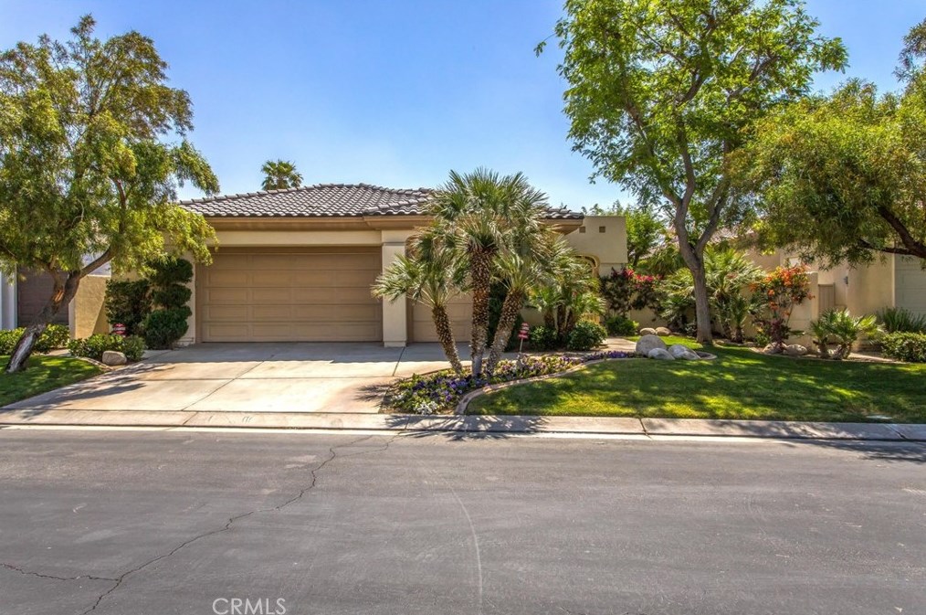 57780 Black Diamond, La Quinta CA  92253-8780 exterior