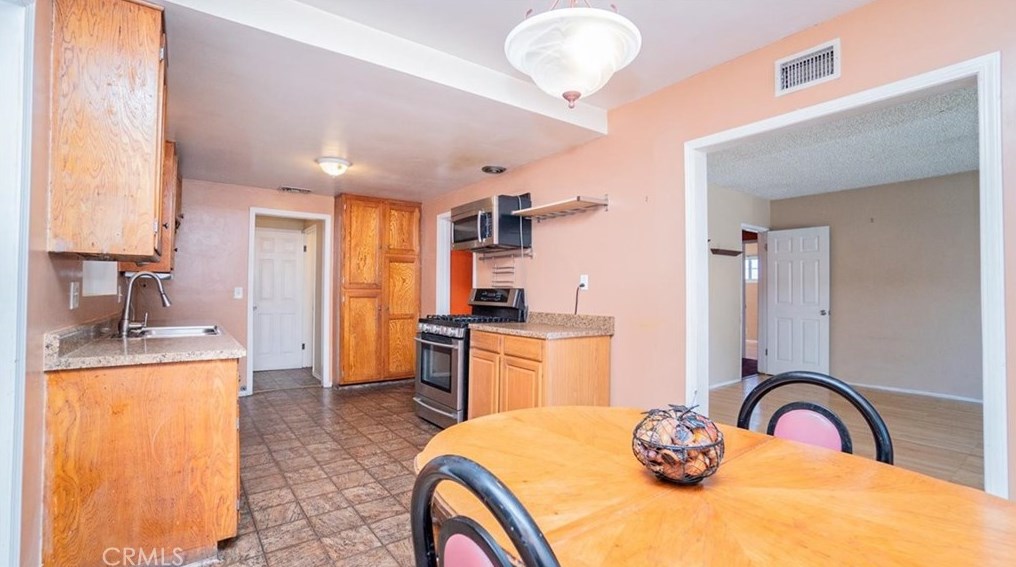 10219 Lower Azusa Rd, Temple City CA  91780-4027 exterior