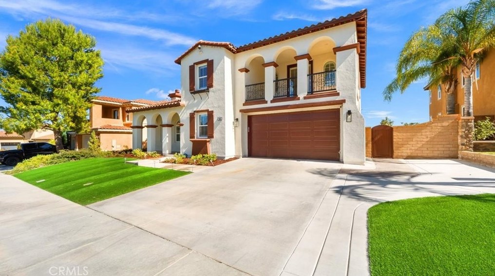 7809 Lady Banks Loop, Corona CA  92883-5652 exterior