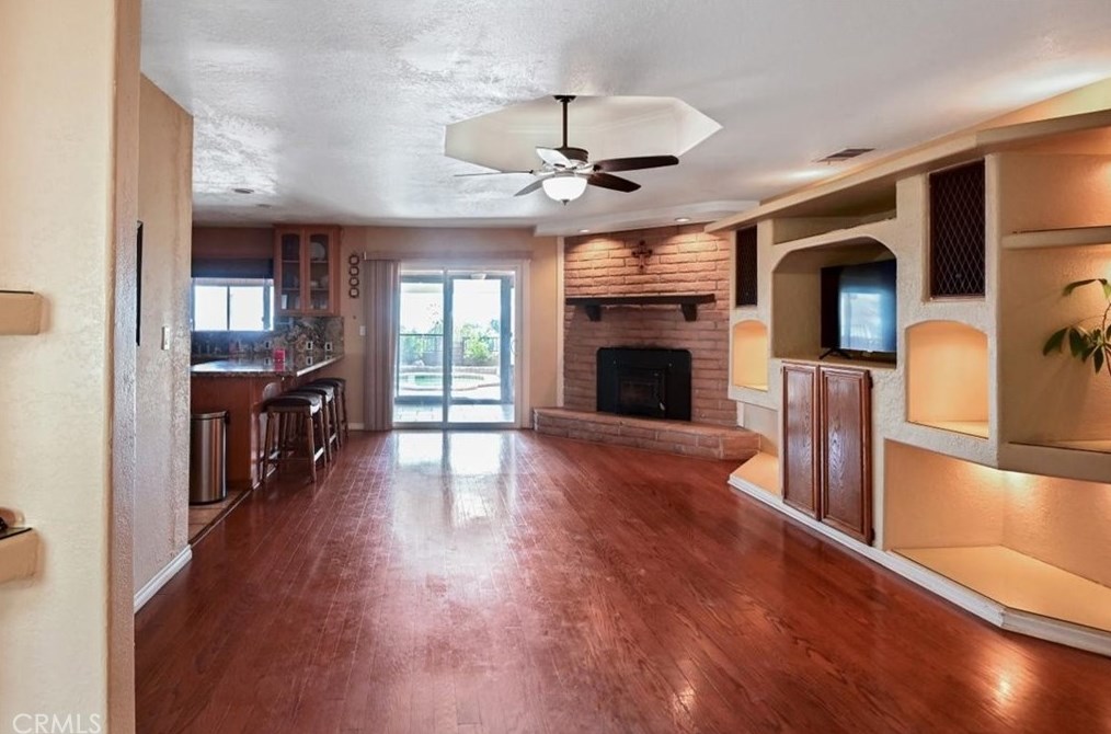 26324 Kalmia Ave, Moreno Valley CA  92555-1720 exterior