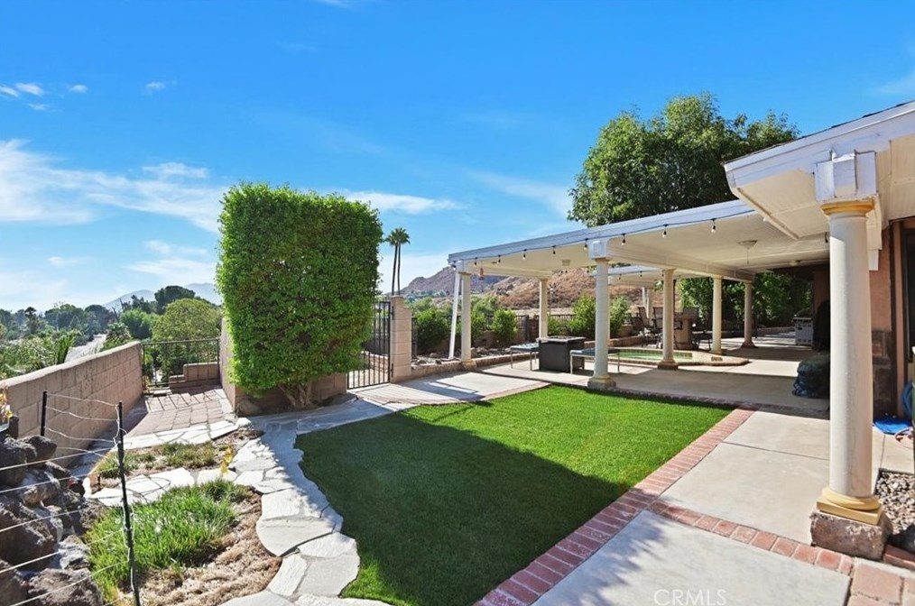 26324 Kalmia Ave, Moreno Valley CA  92555-1720 exterior