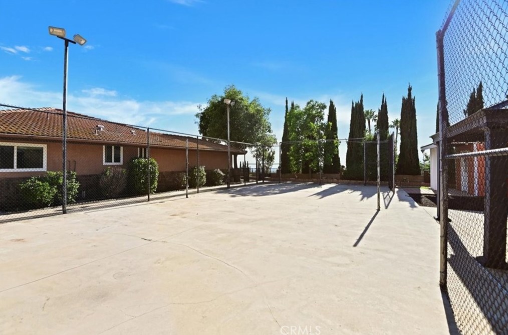 26324 Kalmia Ave, Moreno Valley CA  92555-1720 exterior