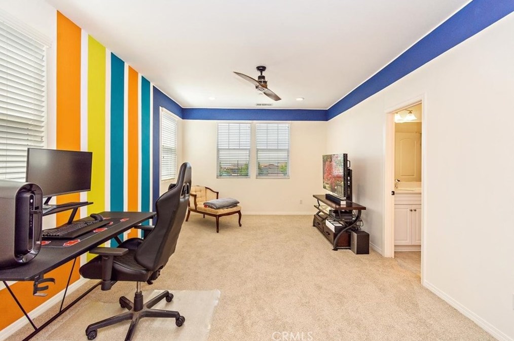 4602 Condor Ave, Fontana CA 92336-4715 exterior