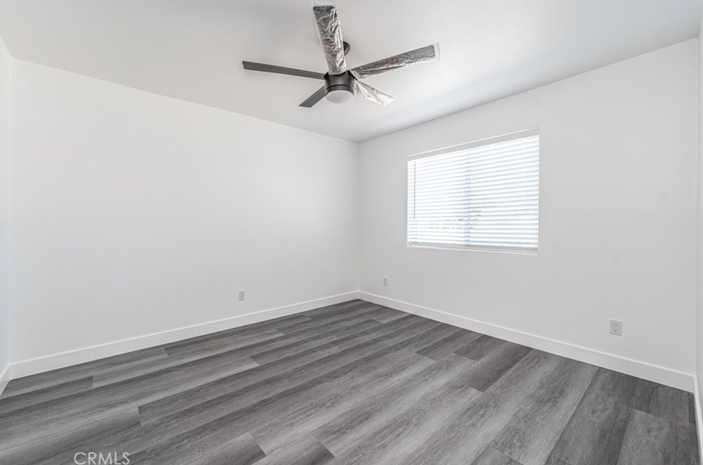 11437 1 Ave, Hesperia CA 92345-2153 exterior