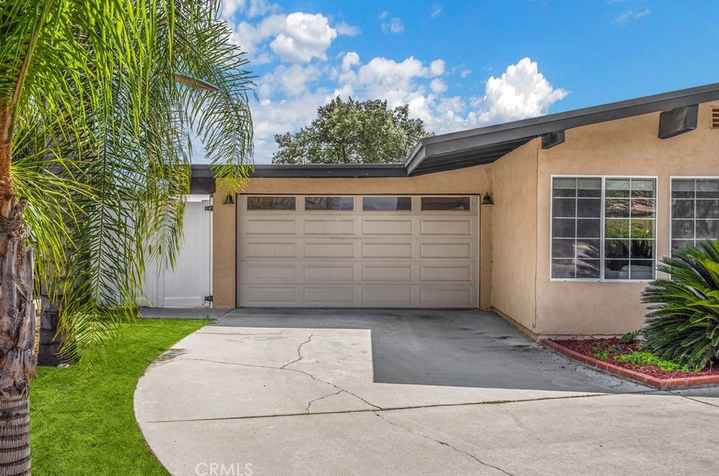 2105 San Marcos Pl, Claremont CA  91711-1766 exterior