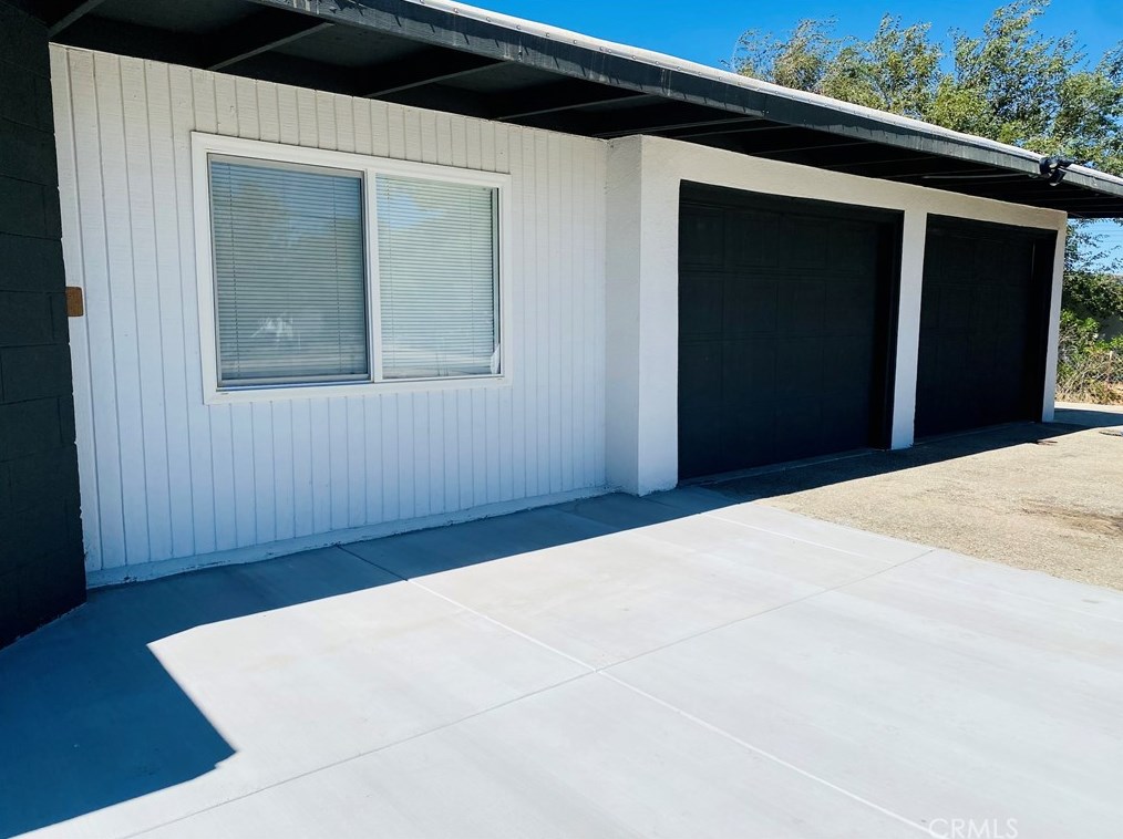 7218 7th Ave, Hesperia CA  92345-4473 exterior