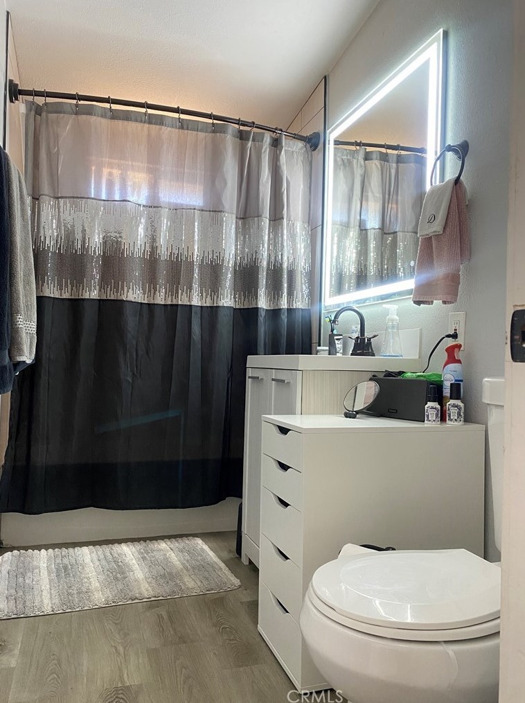 7218 7th Ave, Hesperia CA  92345-4473 exterior