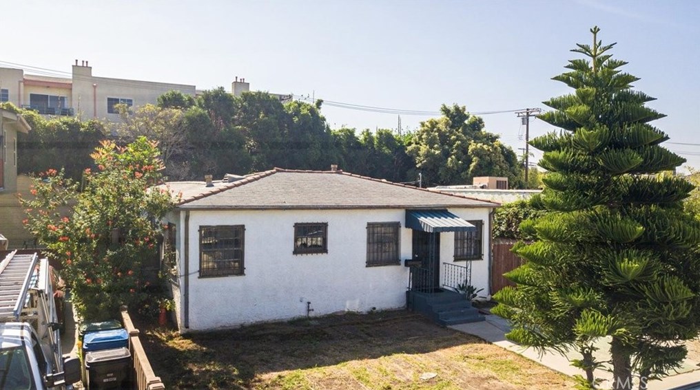 12912 Mccune Ave, Los Angeles CA  90066-3528 exterior