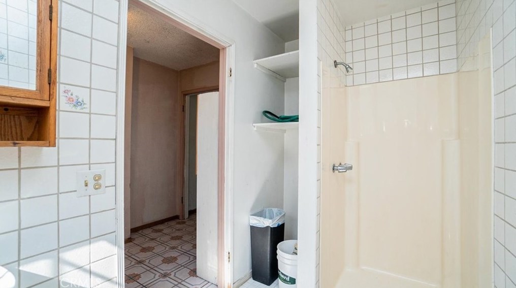 12912 Mccune Ave, Los Angeles CA  90066-3528 exterior