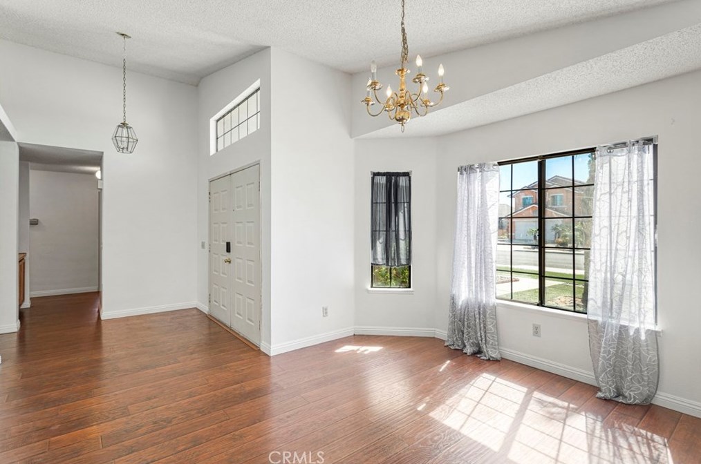 26308 Alturas Creek Dr, Moreno Valley CA 92555-6819 exterior