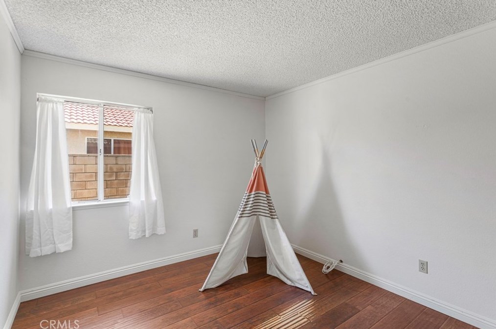 26308 Alturas Creek Dr, Moreno Valley CA 92555-6819 exterior