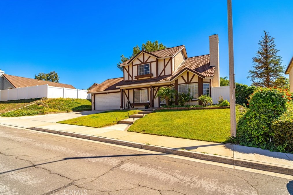 24585 Meadow Grass Way, Moreno Valley CA  92557-4129 exterior