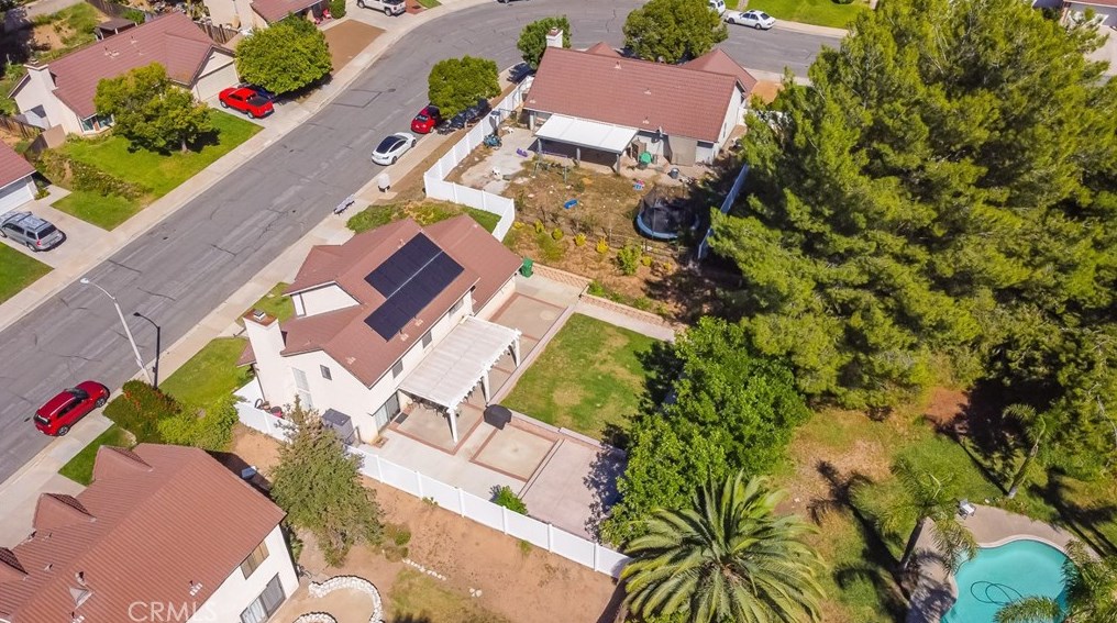 24585 Meadow Grass Way, Moreno Valley CA  92557-4129 exterior