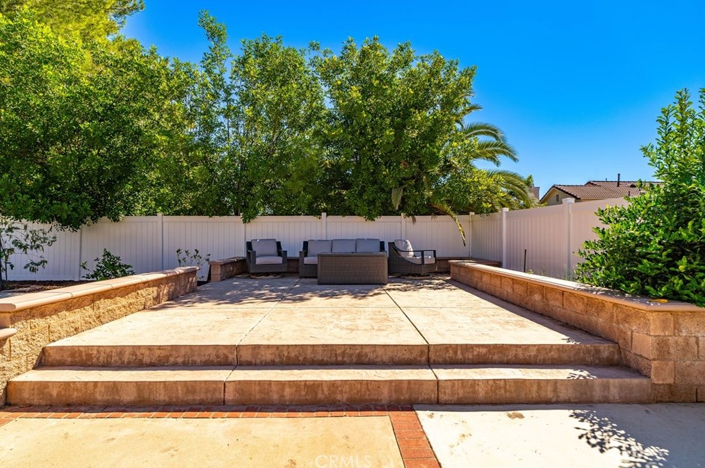 24585 Meadow Grass Way, Moreno Valley CA  92557-4129 exterior