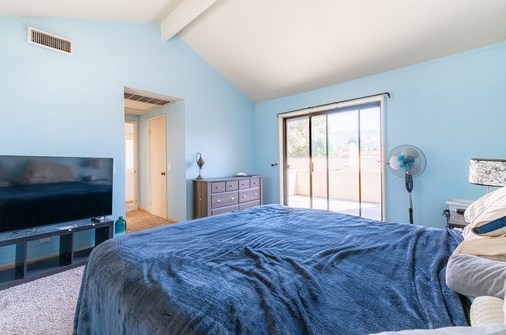 1733 Compromise Line Rd #9, Glendora, CA 91741