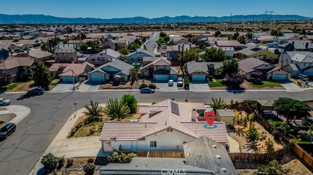 9052 Powell Ave, Hesperia CA  92344-8291 exterior