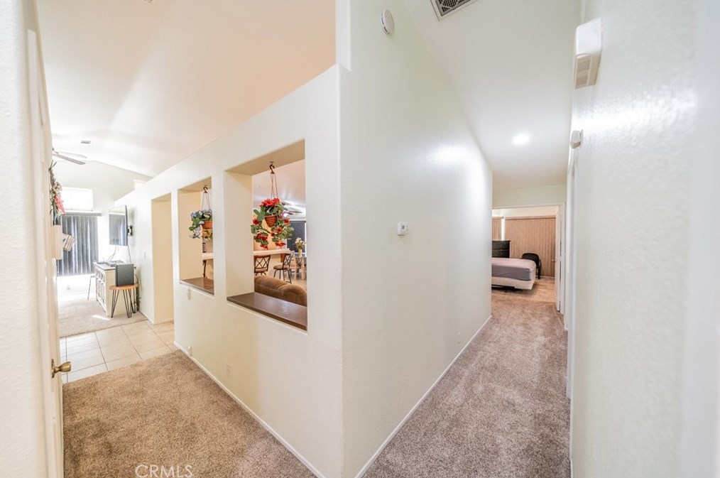 9052 Powell Ave, Hesperia CA  92344-8291 exterior