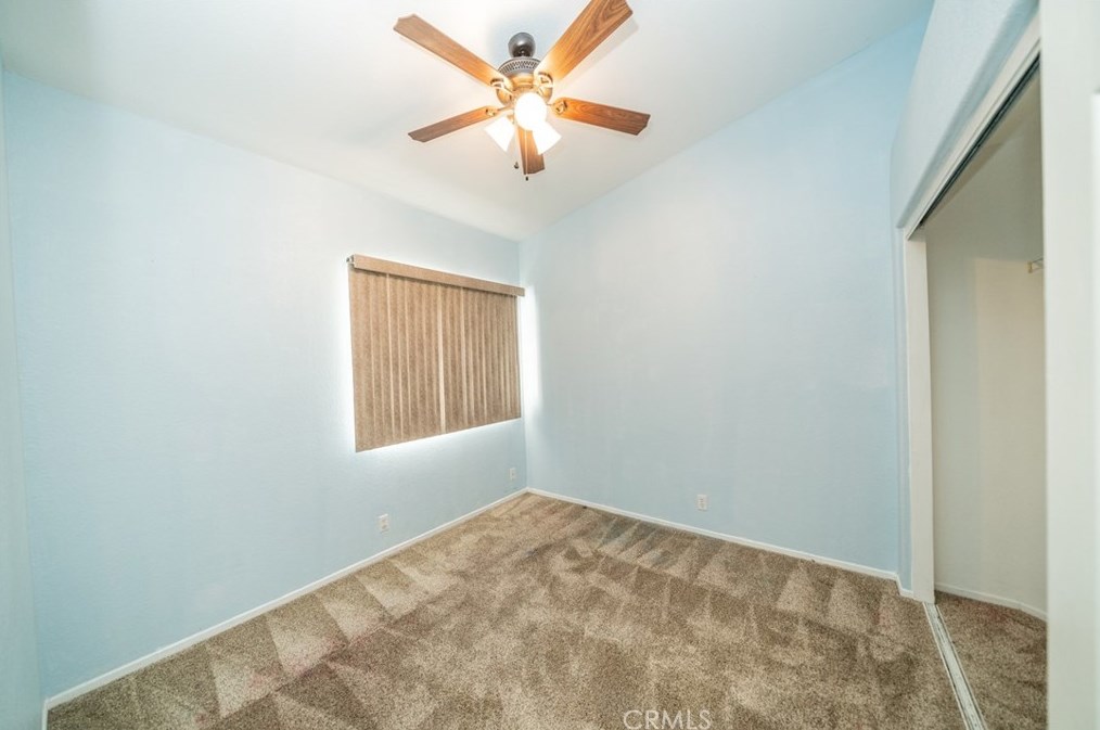 9052 Powell Ave, Hesperia CA  92344-8291 exterior