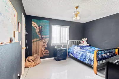 15063 Mauna Loa St, Hesperia, CA 92345 - Photo 7