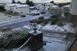 705 Prefontaine Dr, Coos Bay, OR 97420 - Photo 29