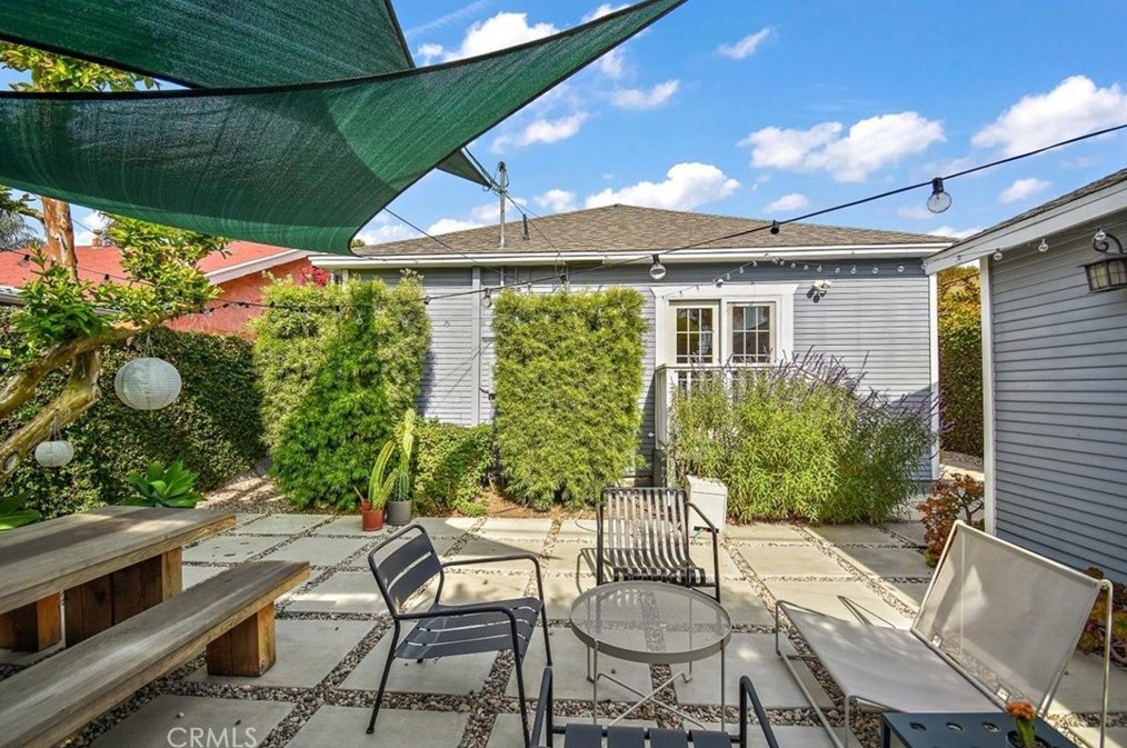 6602 Barton Ave, Los Angeles CA  90038-2548 exterior