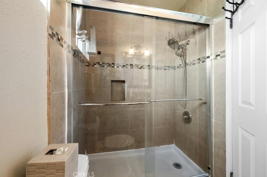 11611 Homewood Pl, Fontana CA  92337-0669 exterior