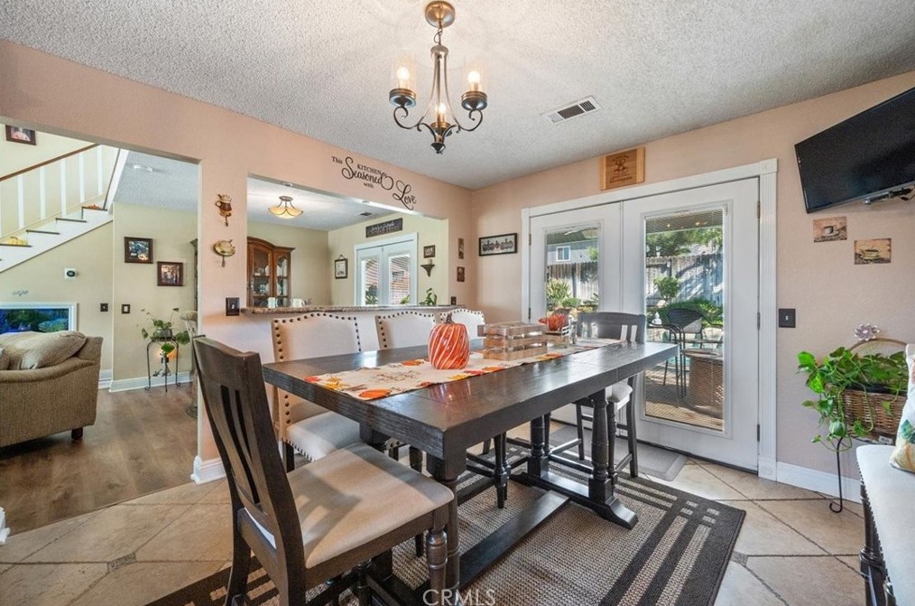 11611 Homewood Pl, Fontana CA  92337-0669 exterior